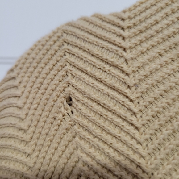 Embroidered Ralph Lauren Sweater - Picture 4 of 4